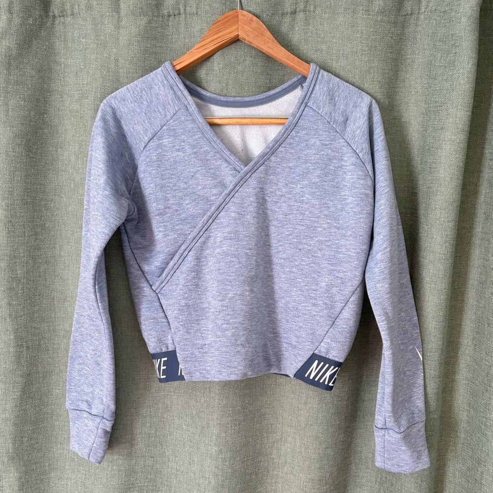 Nike Pro Pullover Dry Fit Wrap Look Sweatshirt size XL